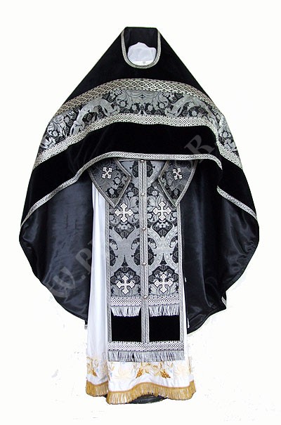 Иерейское русское облачение из парчи ПГ1 (чёрный/серебро) Иерейское русское облачение из парчи ПГ1 (чёрный/серебро)